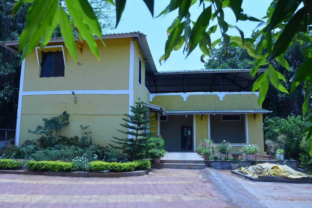 Mango Holiday Resort Kolhapur Esterno foto